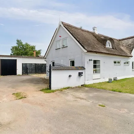 Fridgerd - 4-8km From The Sea By Interhome Ferienhaus Neksø